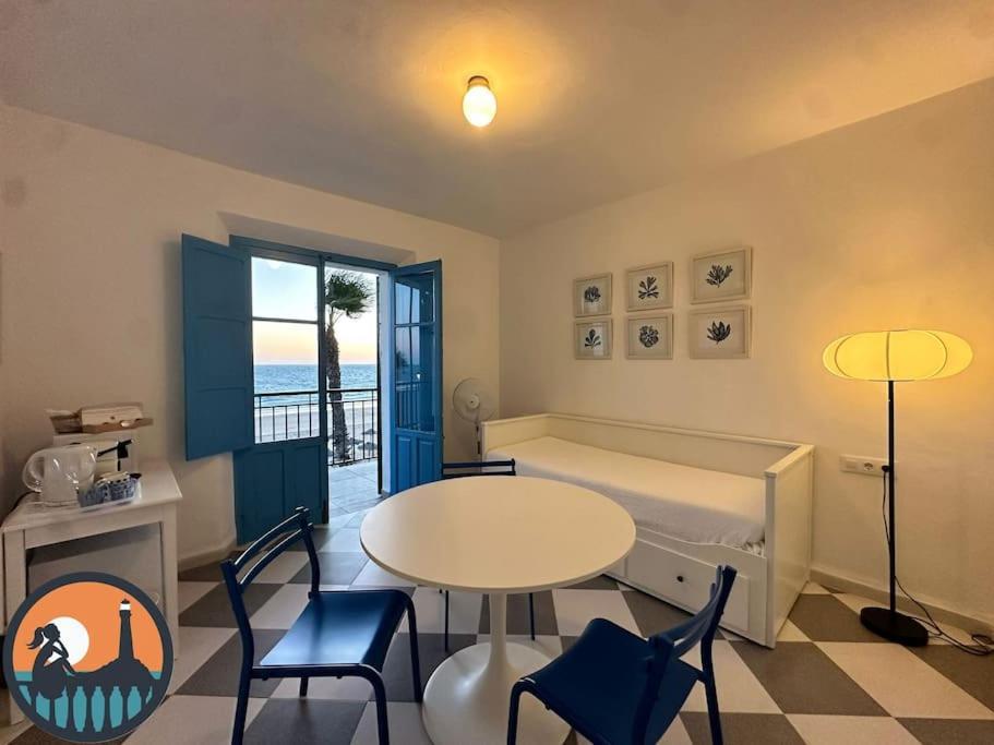 Cala Marielo By Bossh! Apartments チピオナ エクステリア 写真
